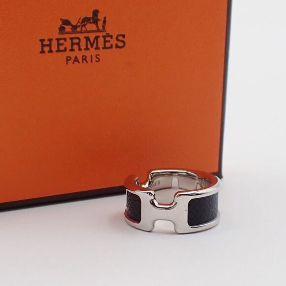 HERMES Olympe Ring XS Palladium Plated Calf Skin Leather Black Silver - Picture 2 of 10